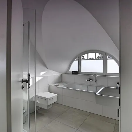 Haus Unter Den Drei Baeumen - Urlaub Auf Der Sonneninsel Usedom Apartment *