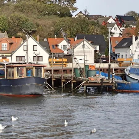 Haus Unter Den Drei Baeumen - Urlaub Auf Der Sonneninsel Usedom