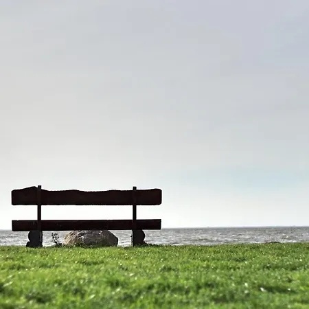 Apartment Haus Unter Den Drei Baeumen - Urlaub Auf Der Sonneninsel Usedom Zirchow
